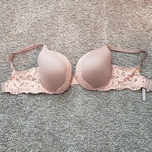 Victoria's Secret Body by Victoria Demi Bra